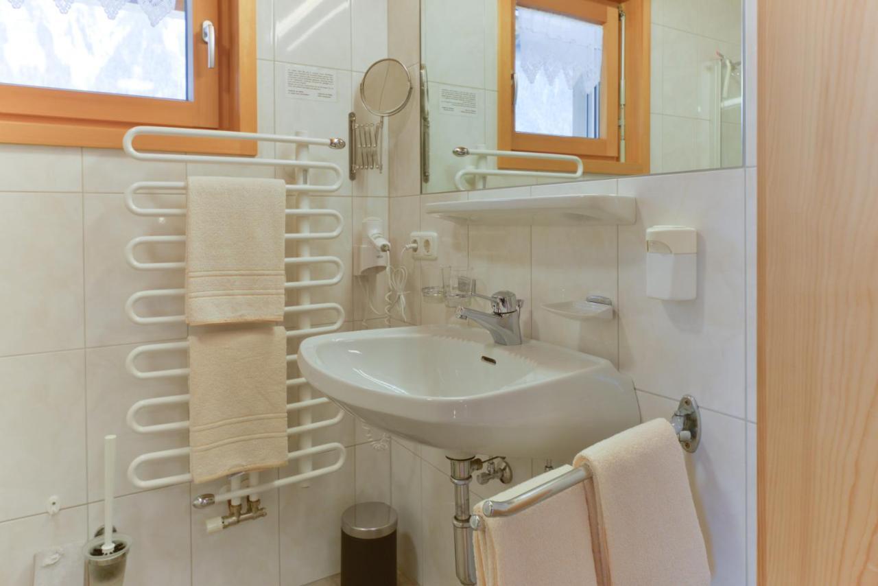 Pension Haus Romy Schoppernau Esterno foto