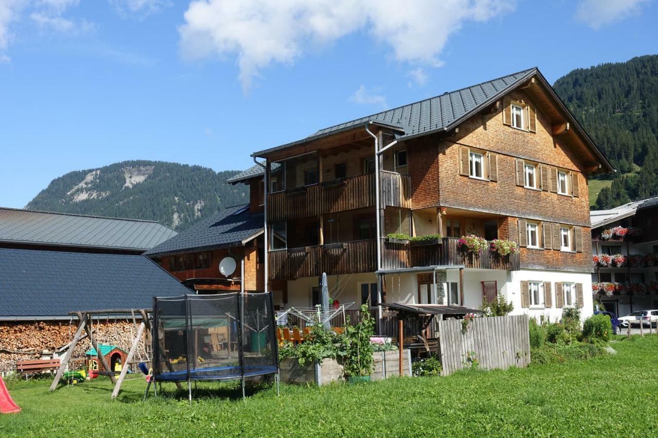 Pension Haus Romy Schoppernau Esterno foto